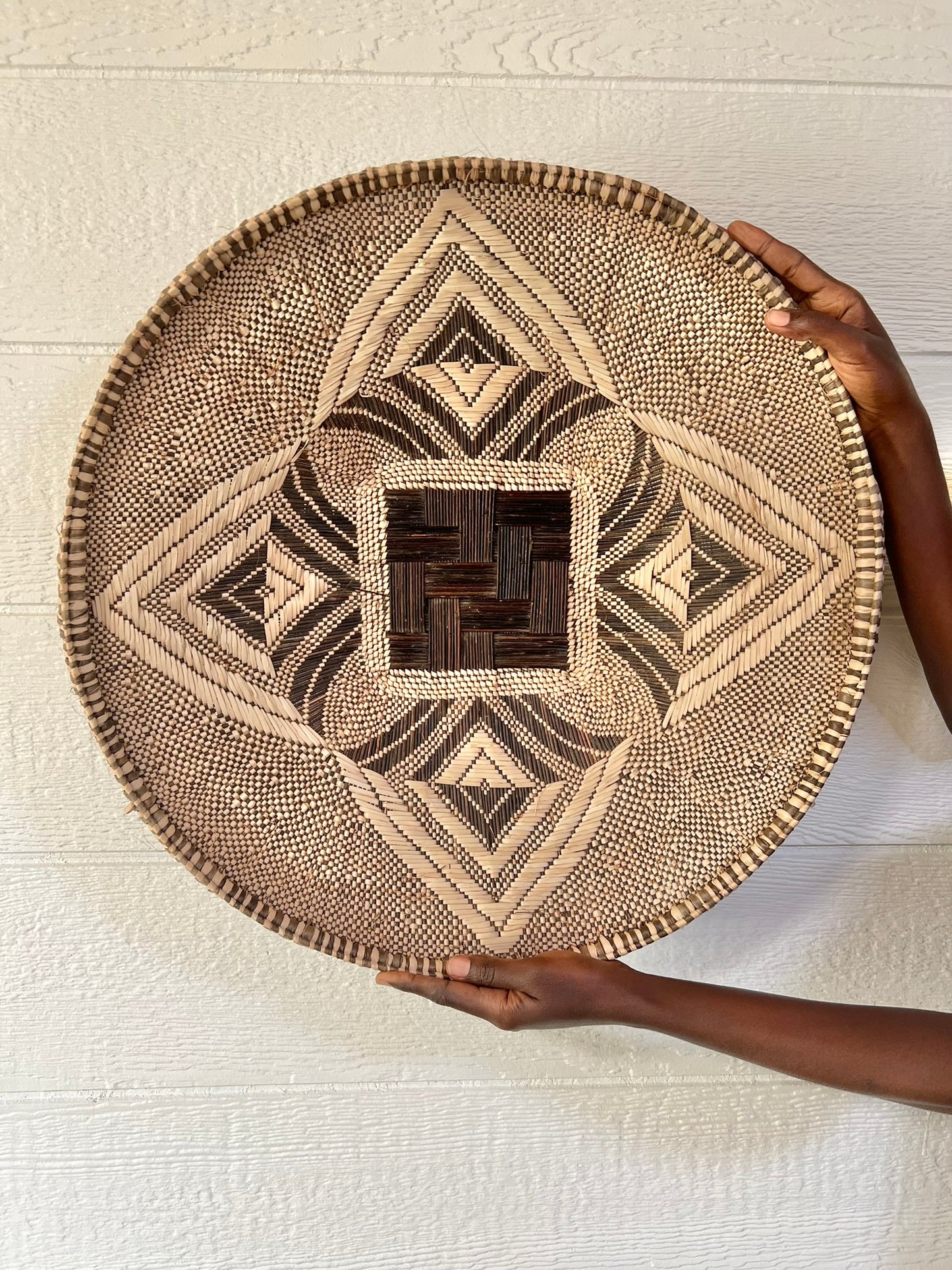 Tonga Wall Basket - 23’’- Individual